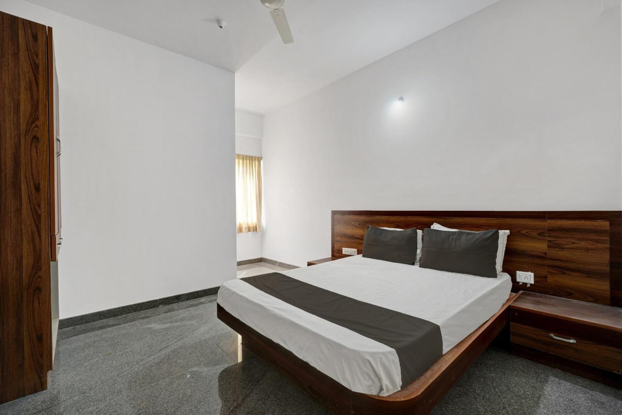Oyo Hotel Bungalow Inn Lodging & Boarding Bangalore Eksteriør bilde